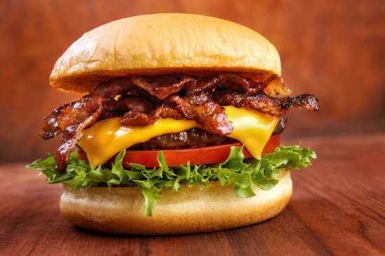 Djalma Burger Bistrô é outro restaurante de Copacabana que faz delivery